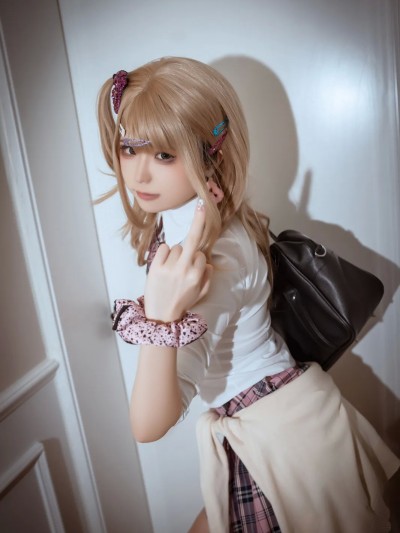 Quan冉有点饿 – Girlfriend