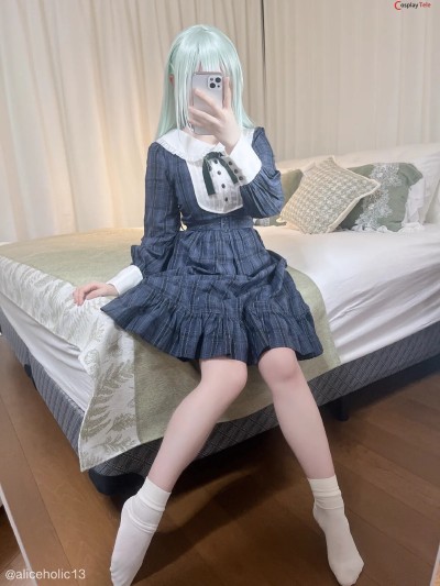 Unknown Cosplayer cosplay Wakaba Mutsumi – BanG Dream!