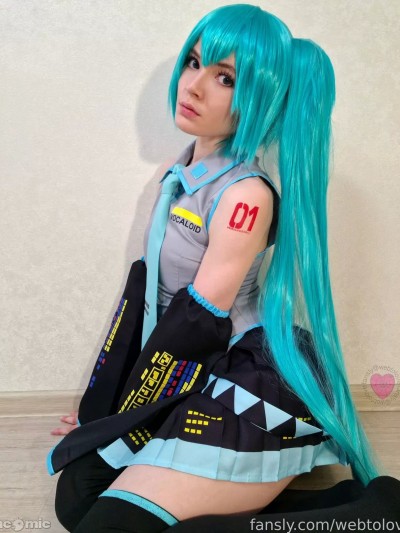 Webtolove – Miku