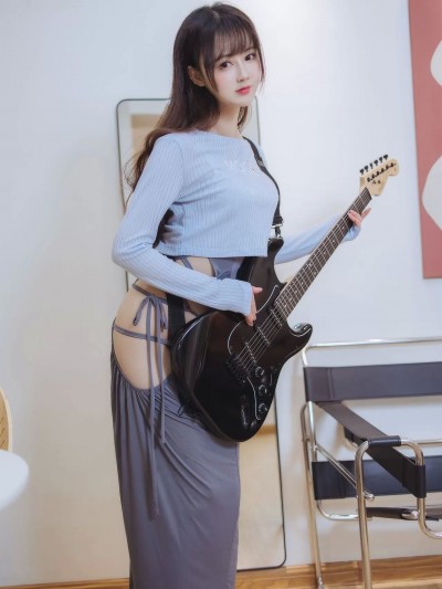 羽生三未 – 吉他妹妹