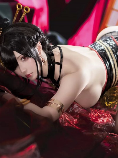 Nekokoyoshi (爆机少女喵小吉) cosplay Yor Forger