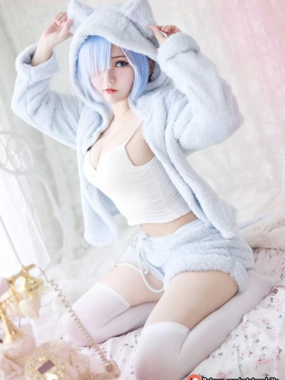 Potato Godzilla – Rem Neko