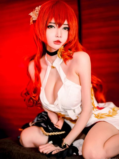 Potato Godzilla – Himeko (Honkai: Star Rail)